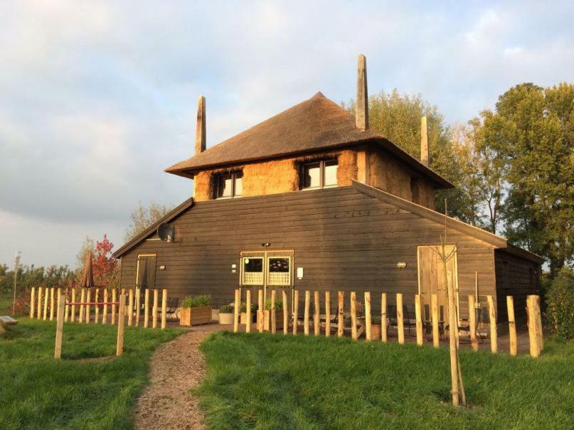 De Steltenberg In De Betuwe Zoelen Exterior foto